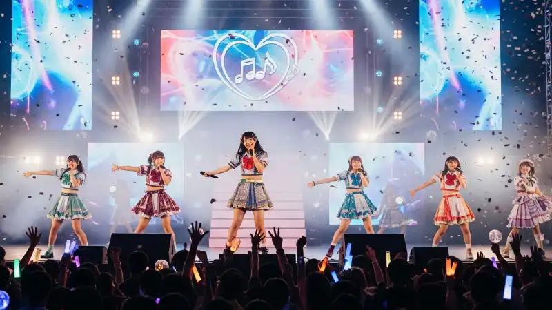 【海外の反応】日本のアイドルは子供のお遊戯会？世界から見たJ-POPアイドルとは