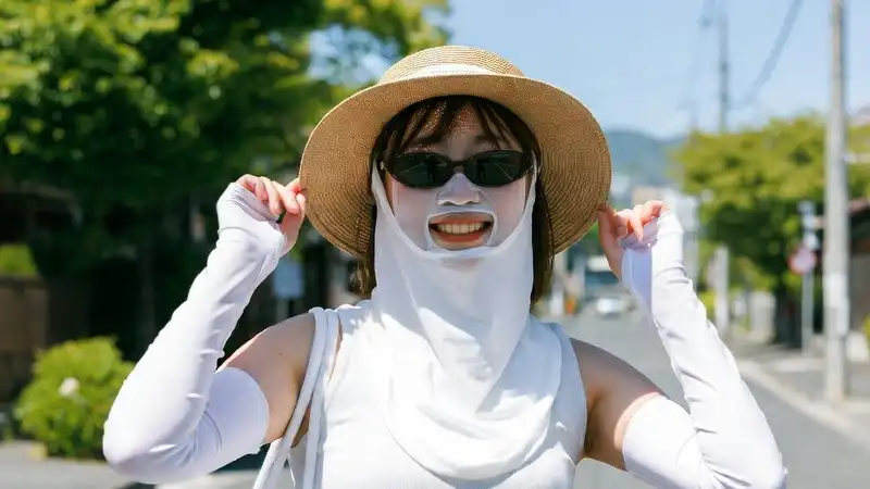 常に不審者なわけじゃない！オンオフを使い分ける巧みな戦略